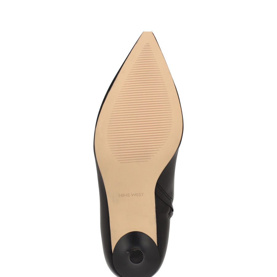 therin ankle boots