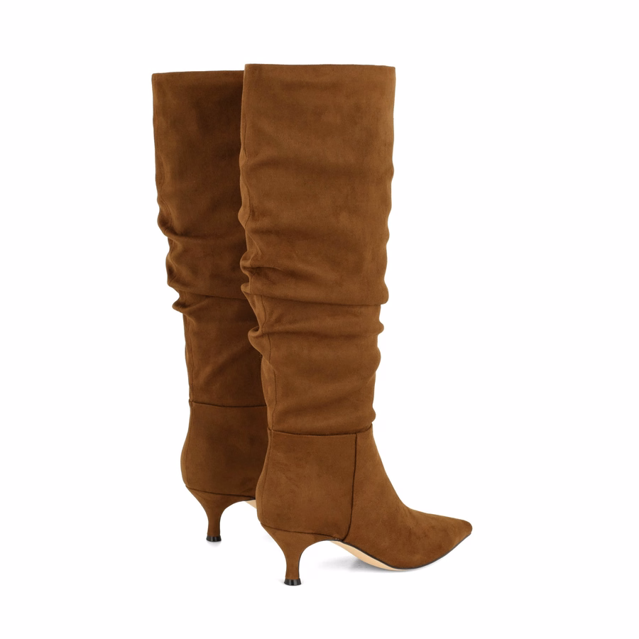 Sawyor Kitten Heel Slouch Boots - Walnuss
