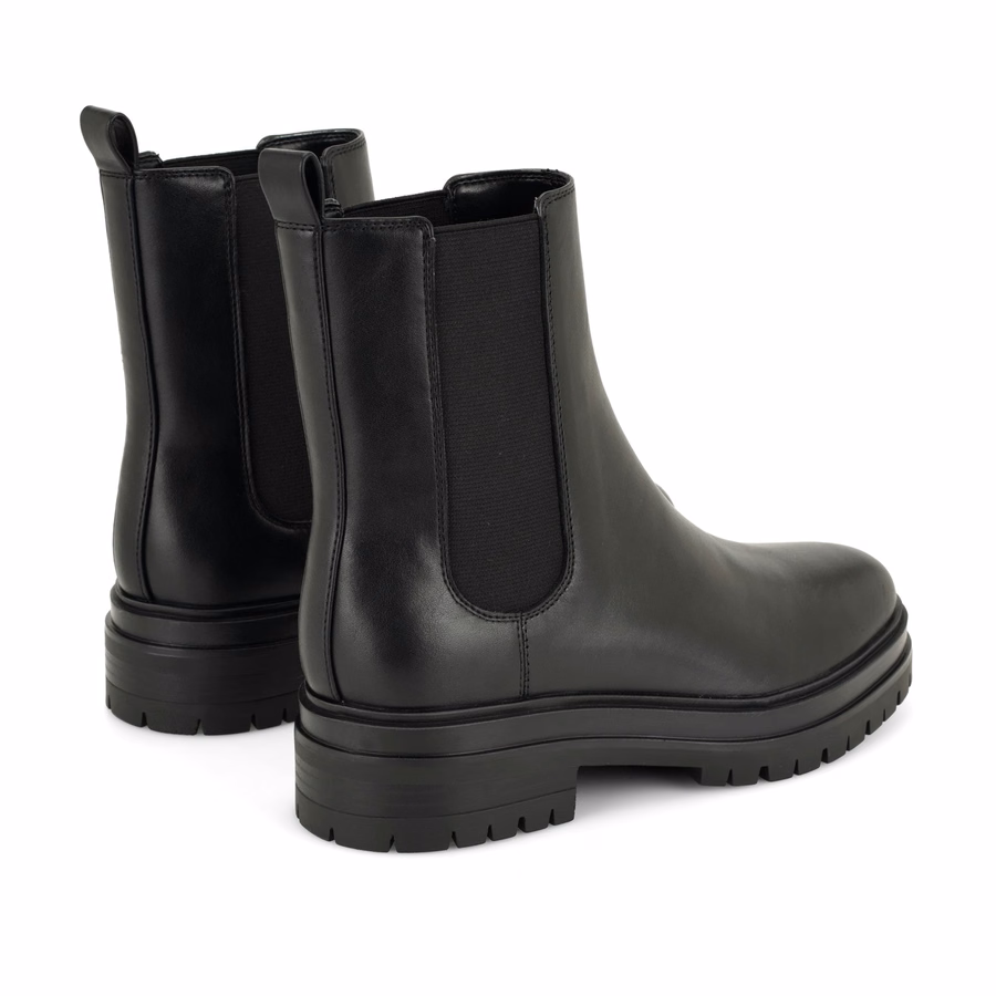 Loresa Lederstiefeletten Mit Profilsohle – Schwarzes Leder