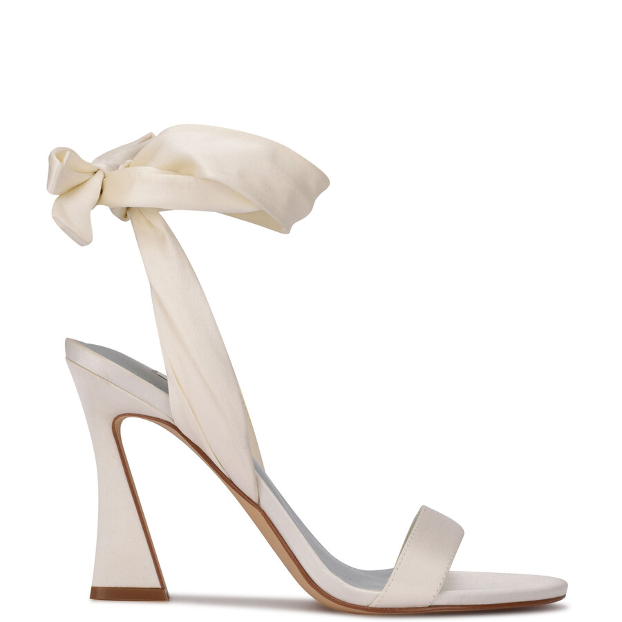 kelsie – knöchelwickel-sandalen mit absatz