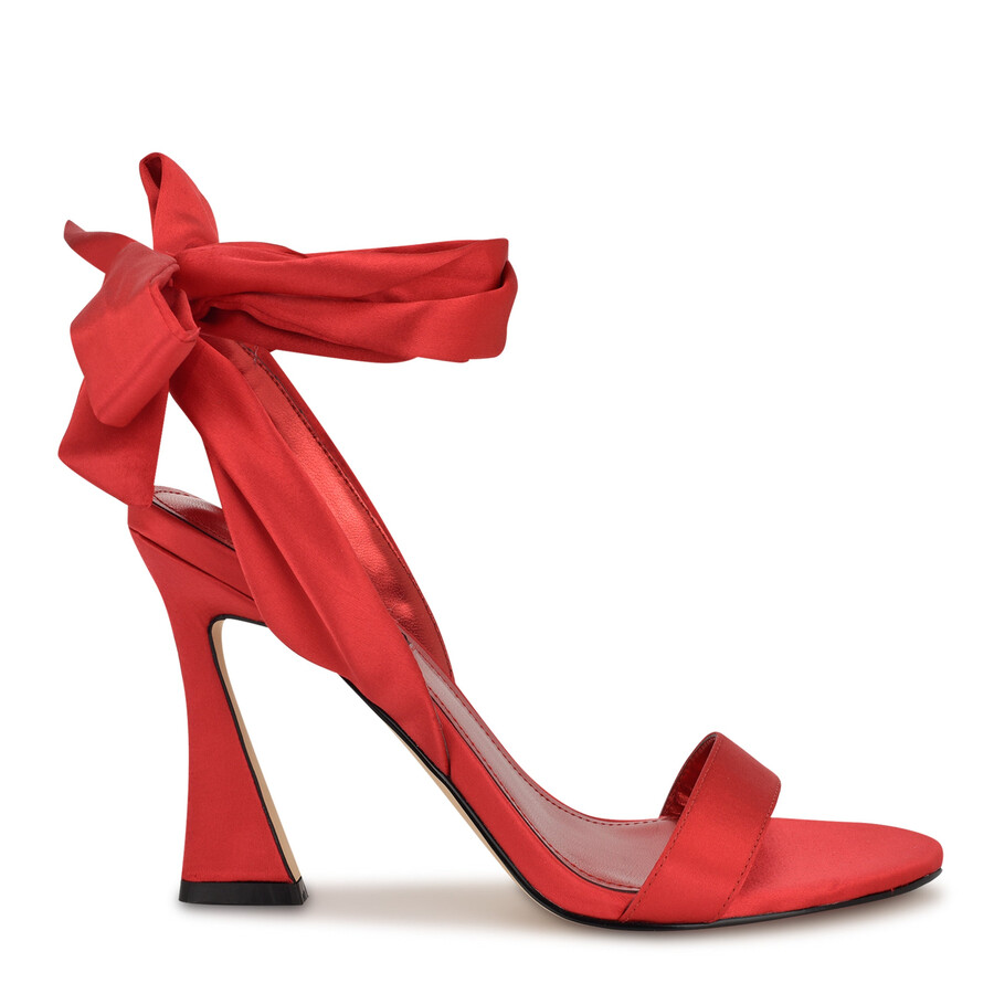 kelsie – knöchelwickel-sandalen mit absatz