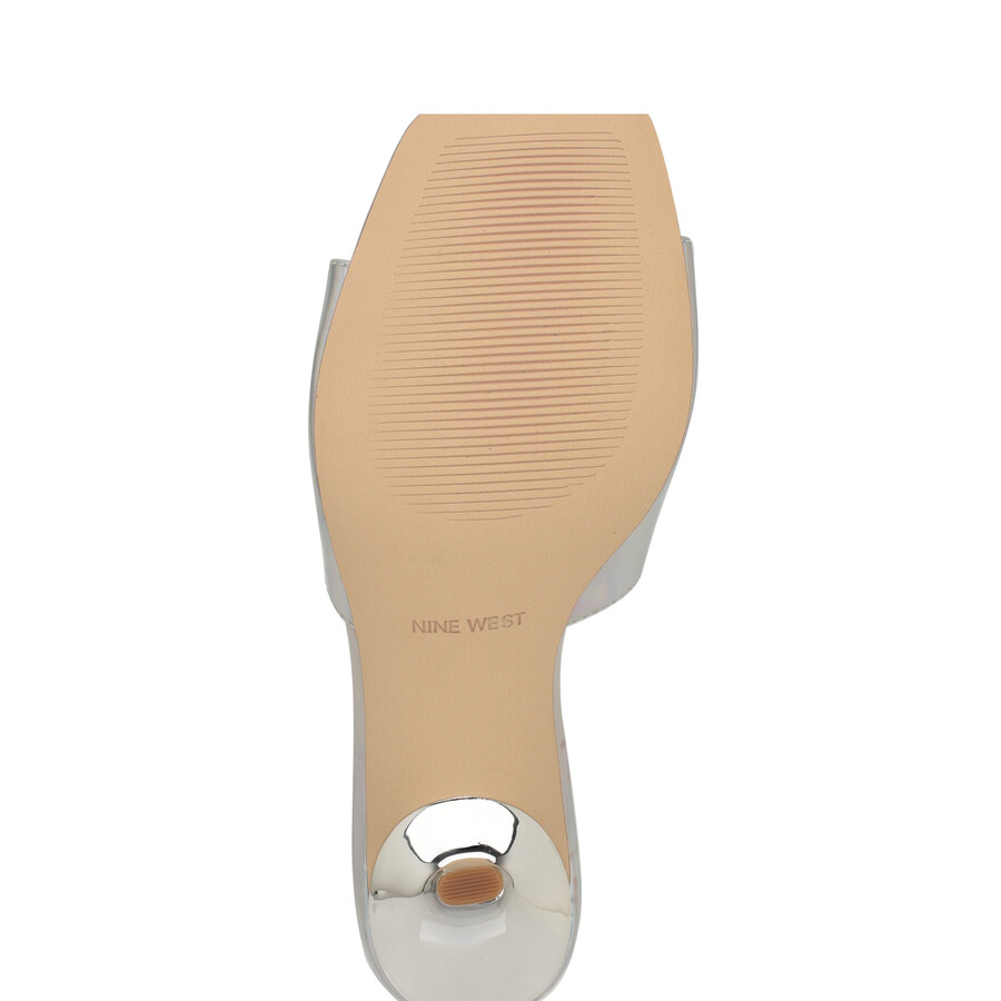 sandalen im disko-kleid