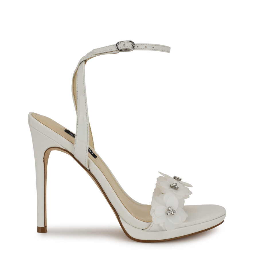 hübsche plateau-sandalen mit blumenmuster