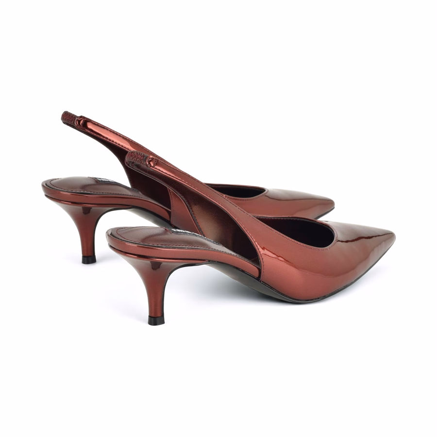 Cassy Slingback-Pumps Mit Kitten-Heel – Roter Lacklederbezug