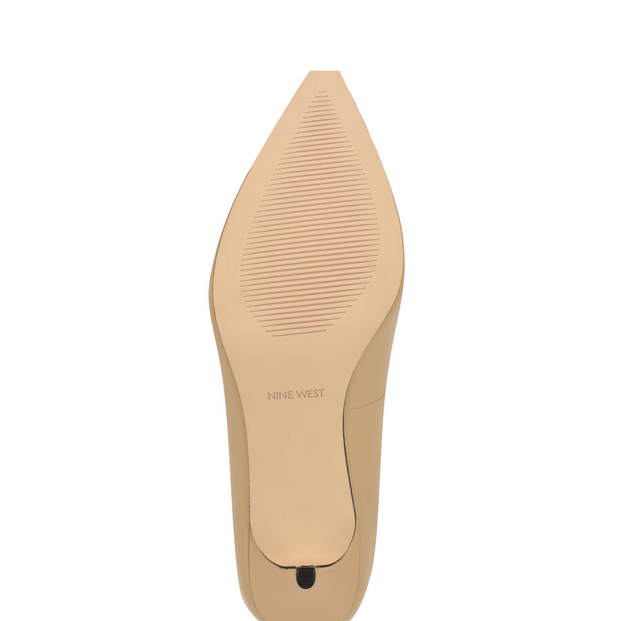 avaite pumps mit kappe