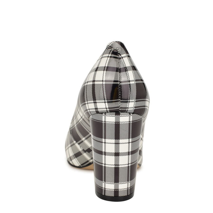 cara kleid pumps