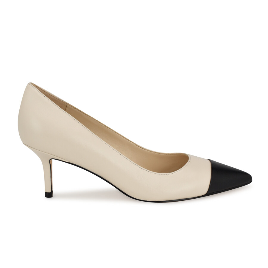 avaite pumps mit kappe